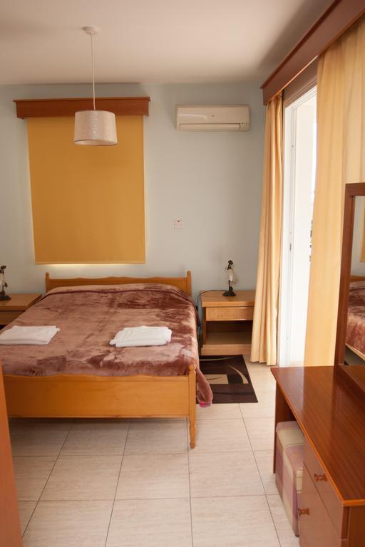 Hôtel Kyriakos Court à Paphos Chambre photo