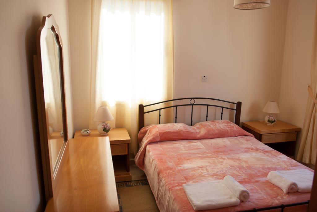 Hôtel Kyriakos Court à Paphos Chambre photo