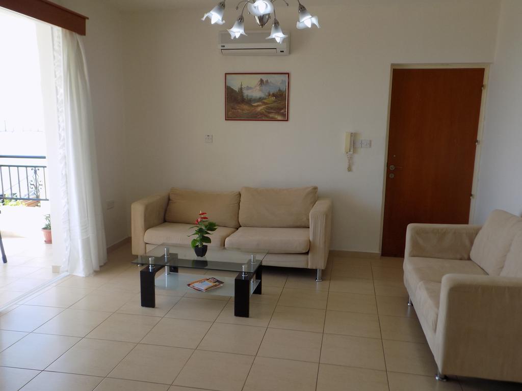 Hôtel Kyriakos Court à Paphos Extérieur photo